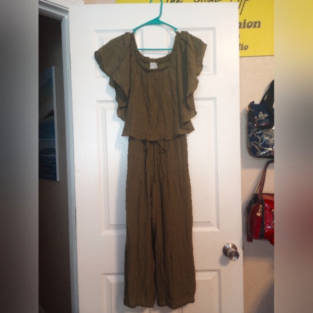 Army 🪖 Green Pant Jumpsuit Romper with waist tie